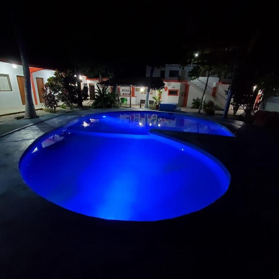 Hotel Oasis Melaque سان باتريسيو ميلاكي المظهر الخارجي الصورة