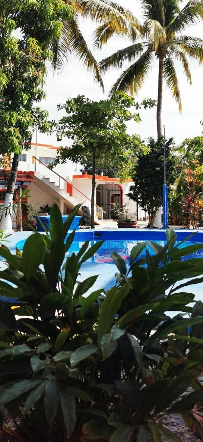 Hotel Oasis Melaque سان باتريسيو ميلاكي المظهر الخارجي الصورة