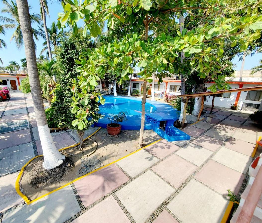 Hotel Oasis Melaque سان باتريسيو ميلاكي المظهر الخارجي الصورة